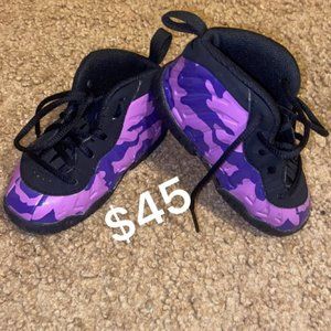 Purple Foam Deposits size 6